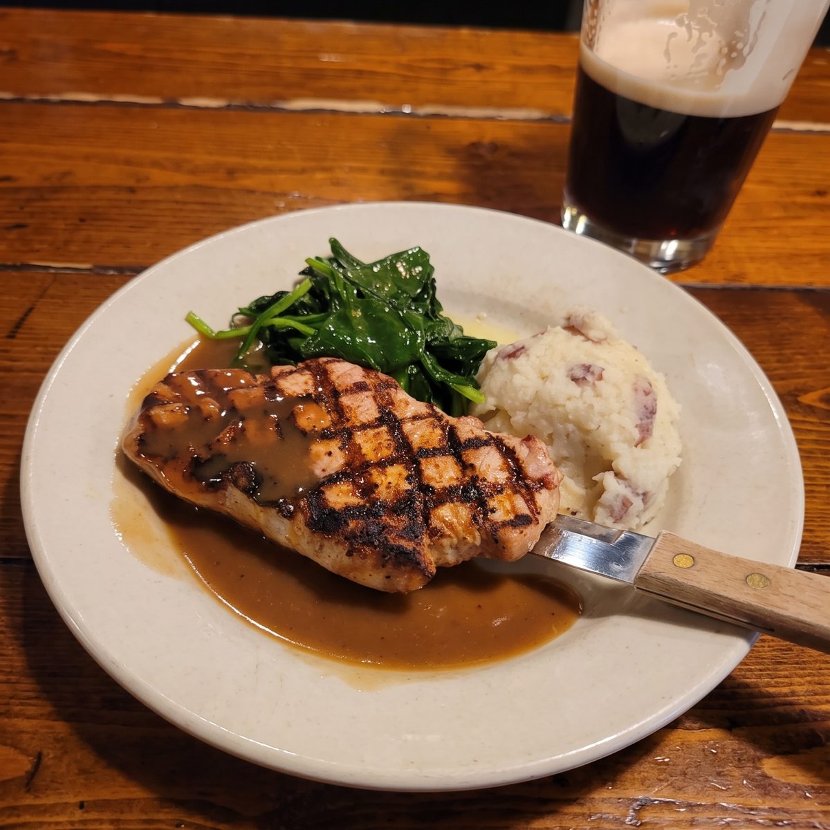Farm-to-Table Heritage & Pub Fare
